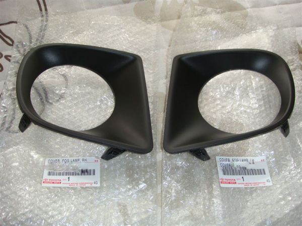 残りわずか!【未使用 トヨタ 純正】TOYOTA シエンタ P80系 フォグカバー 左右セット拍卖