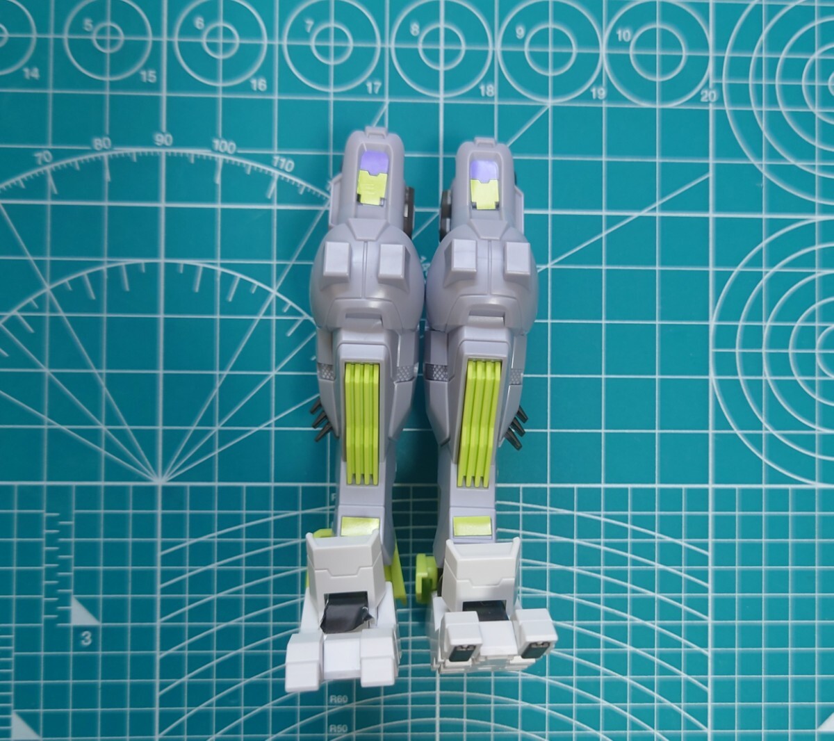 HG ガンダムアスモデウス 脚部拍卖