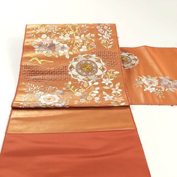 和遊館 ONK1999 仕立付 中国伝統工芸 中国4大刺繍 蘇州 汕頭刺繍 手刺繍 引箔 九寸 名古屋帯拍卖