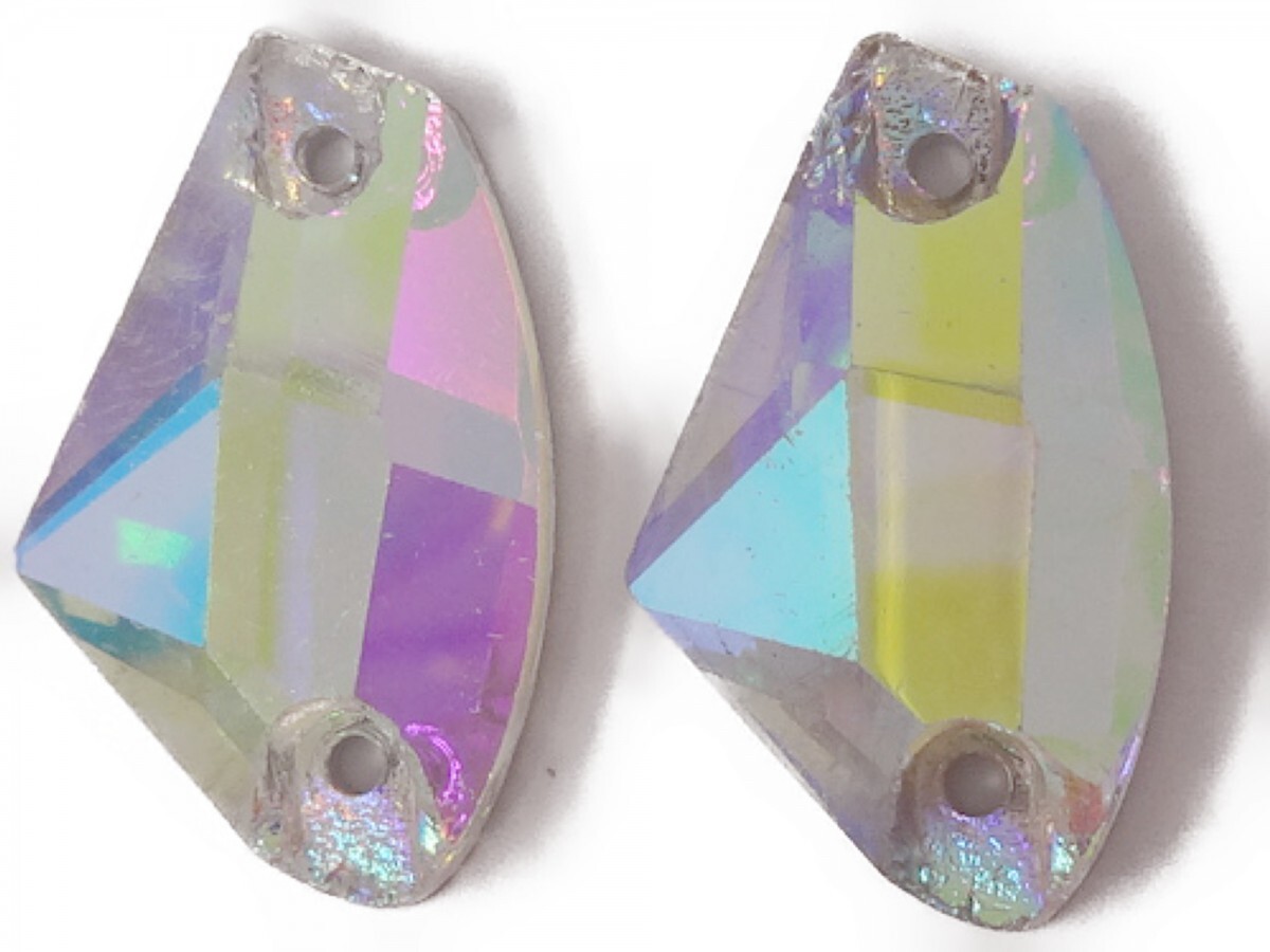 キラリ手芸部 No.6247手芸用ビジュー パーツ ソーオン ストーン(ガラスビーズ ラインストーン)クリスタルAB_1.15cm×1.9cm_12個入り拍卖