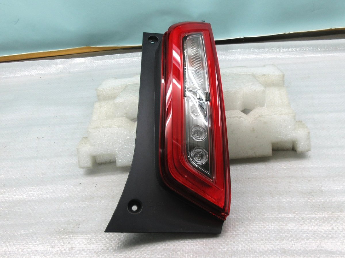 ◆ JH3 JH4 エヌワゴン N-WGN 純正 右テールレンズ 33500-TKR-N01 W4841拍卖