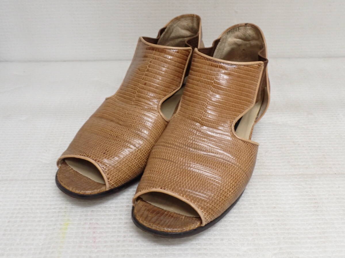 新宿屋 shinjukuya レザー サンダル 24cm EEE ベージュ レディース 定形外郵便全国一律920円 J14-MA拍卖