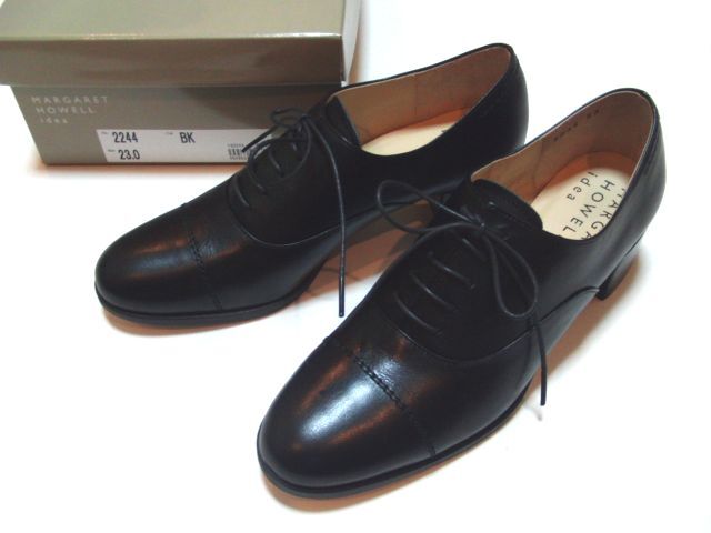即決新品!!百貨店購入MARGARET HOWELLレザーシューズ23㎝【元箱付き】日本製マーガレットハウエル本革パンプス黒☆ビジネスシューズ拍卖