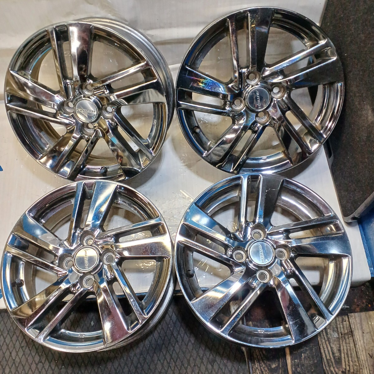 日産 オーテック メッキアルミホイール 4本セット E12ノート等 15インチ  PCD100の4穴 2個口発送拍卖