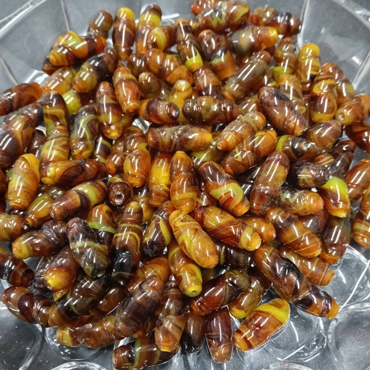 ☆未使用 大量 チェコ ガラスビーズ 300g 8×19mm ツイスト 米型 ブラウン 茶色 大粒 ヴィンテージ パーツ アクセ ネックレス S-515拍卖