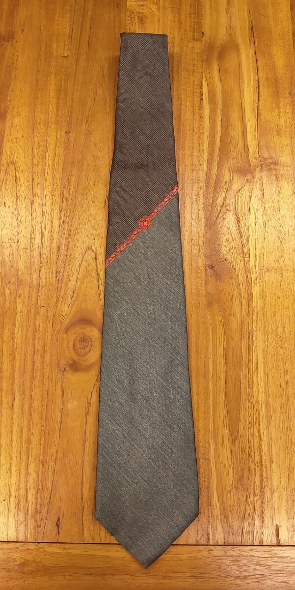 美品! ネクタイ GIANNI VERSACE グレー ブラウン レッド 3色 大剣幅 9.3cm ヴェルサーチ拍卖