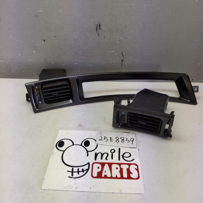 YAM エクシーガ 純正 運転席助手席エアコン吹出口 1A1-21-1/25E8859*同梱不可拍卖