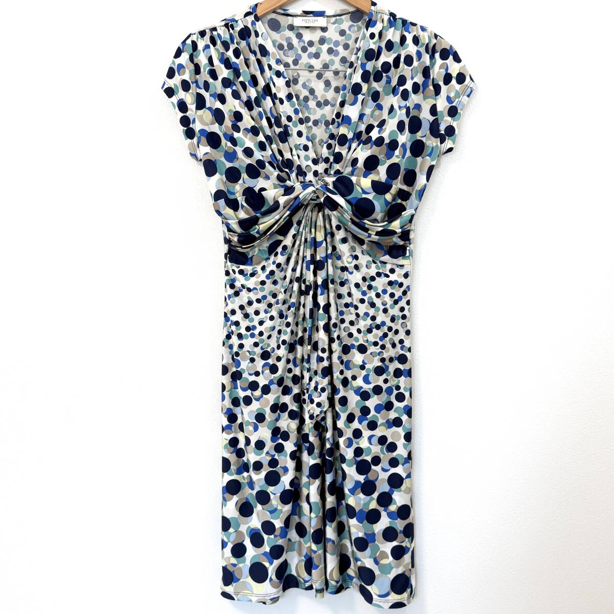 f3336ii FIFILLES Paris (フィフィーユ パリ) サイズS位 フレンチスリーブストレッチワンピース ホワイト×ネイビー レディース フランス製拍卖