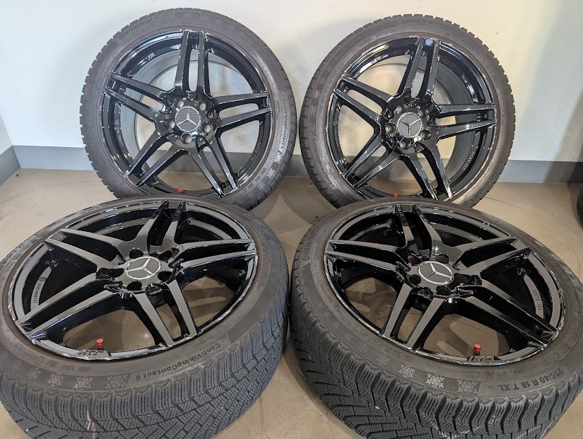 【今なら送料無料】MercedesBenz メルセデスベンツ CLA スタッドレスホイールセット 8.5J×18 235/40R18 社外ホイール4本セット拍卖
