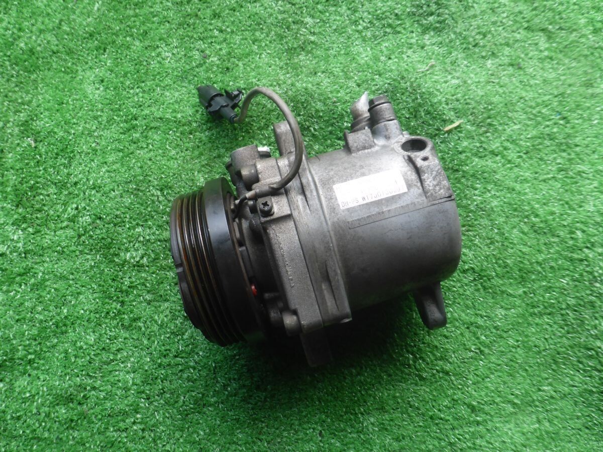 F棚 13 DA64W DA64V エブリイ エアコンコンプレッサー AC // エブリー スクラム DG64V 拍卖