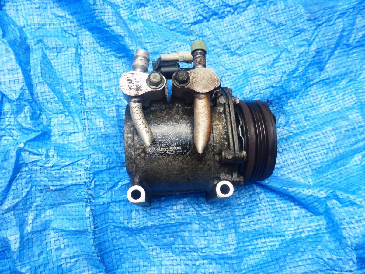 611 ミニキャブ U61V U62V U61T エアコンコンプレッサー AC クーラー MR500005 ★ U71V U72V クリッパー拍卖