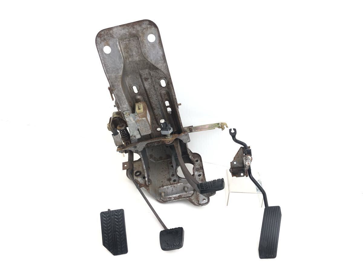 管L250724-0193 FC3S FC3C RX-7 ペダル セット MT フットレスト アクセル ブレーキ クラッチ (検 RX7 サバンナ アンフィニ 13B カブリオレ拍卖