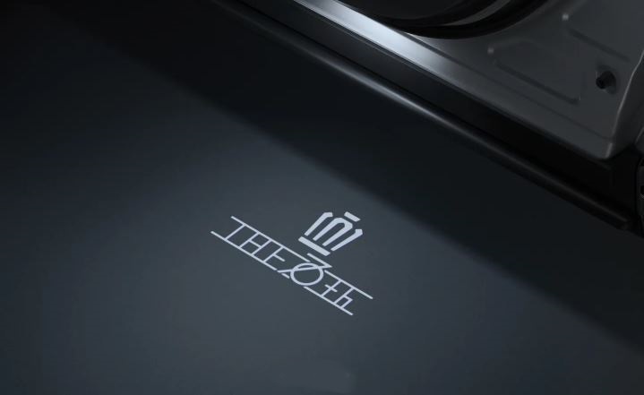 トヨタ純正 プロジェクションカーテシイルミ (THE 70thロゴ) クラウン エステート AZSH38W・AZSH39W クラウンエステート拍卖