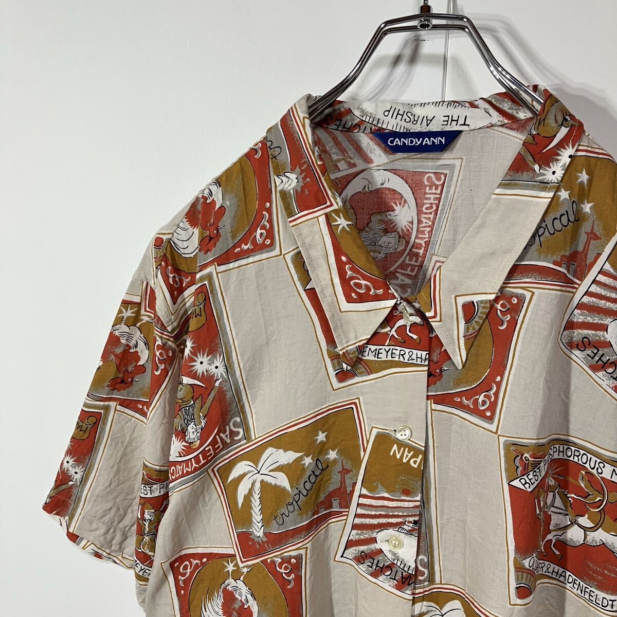 古着 ヴィンテージ アート パターン柄 レトロ スクエアカット レーヨン 半袖 シャツ グレージュ拍卖