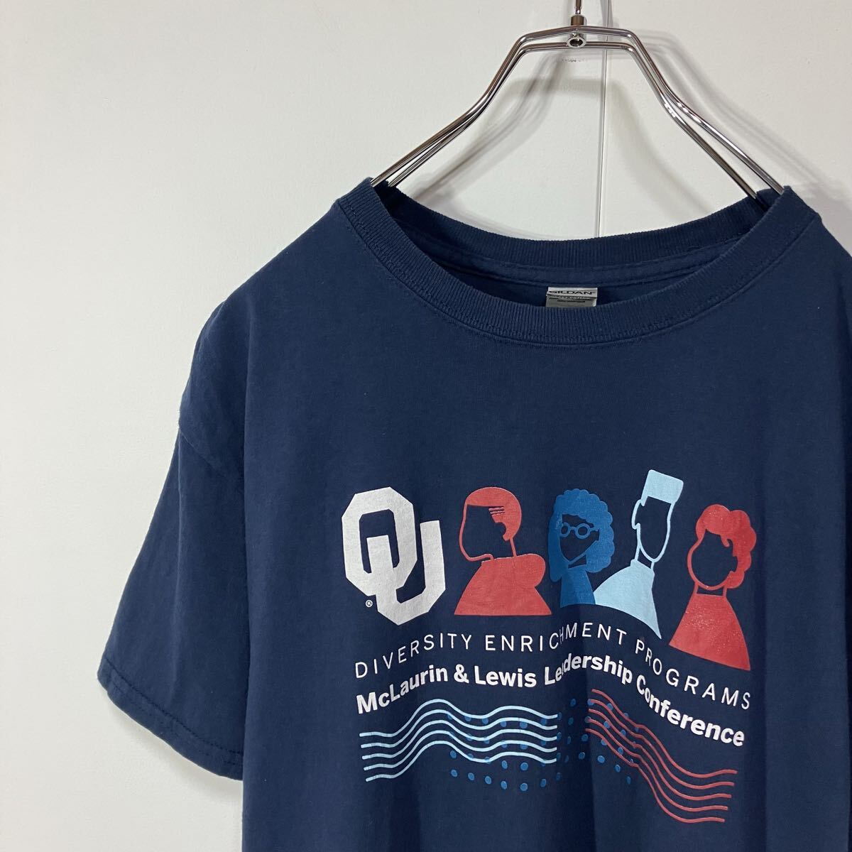 古着 カレッジ系 プリント クルーネック 半袖 Tシャツ ネイビー M拍卖