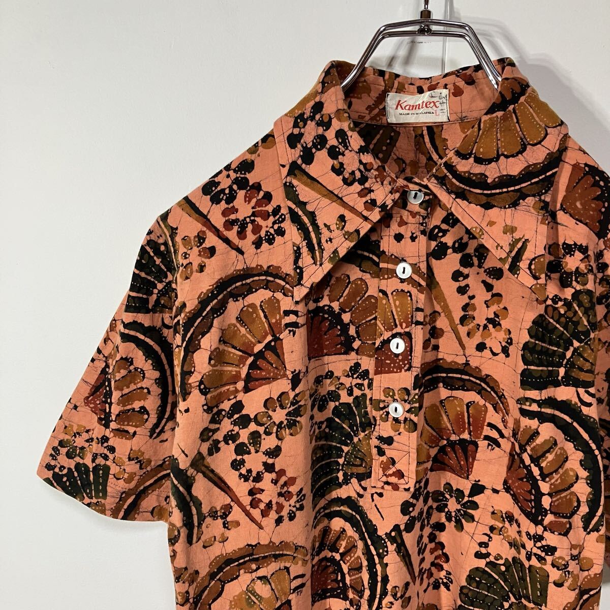 古着 ヴィンテージ アート パターン柄 シングルステッチ 天竺 半袖 ポロシャツ サーモンピンク L拍卖