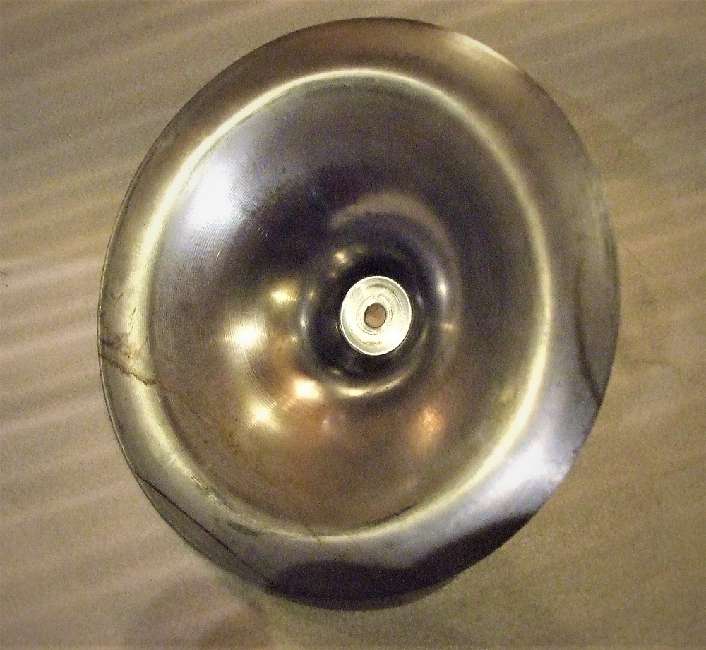 鉄素材のランプシェード 拍卖