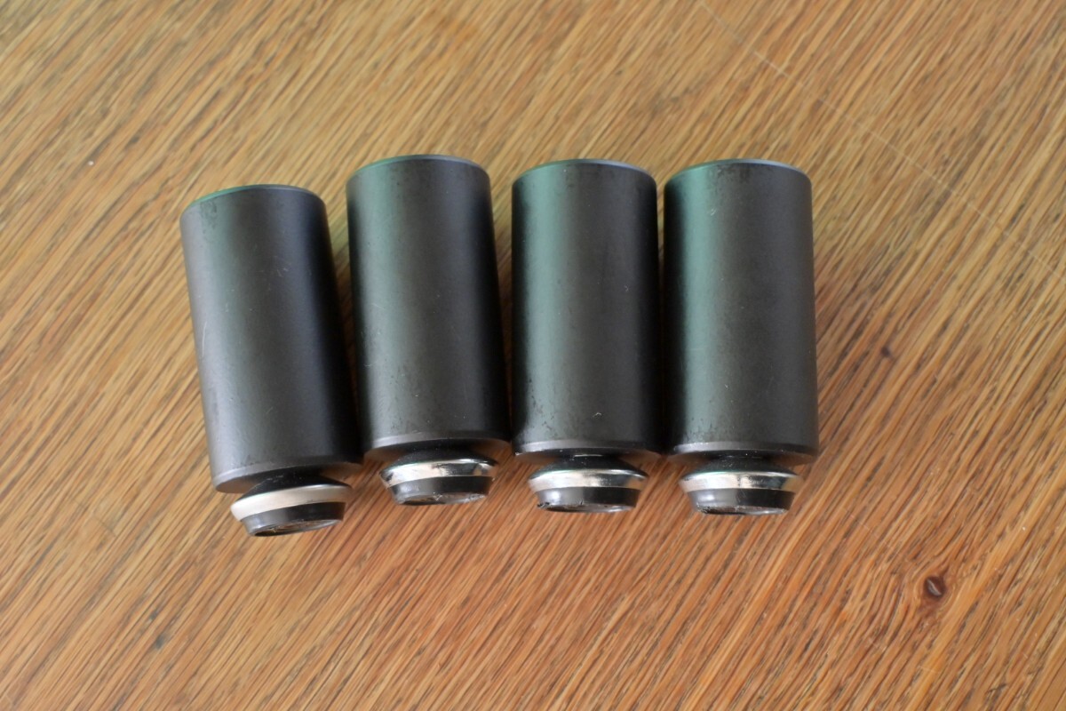 QUADRASPIRE クアドラスパイア オーディオラック  32mm 脚 ブラック拍卖