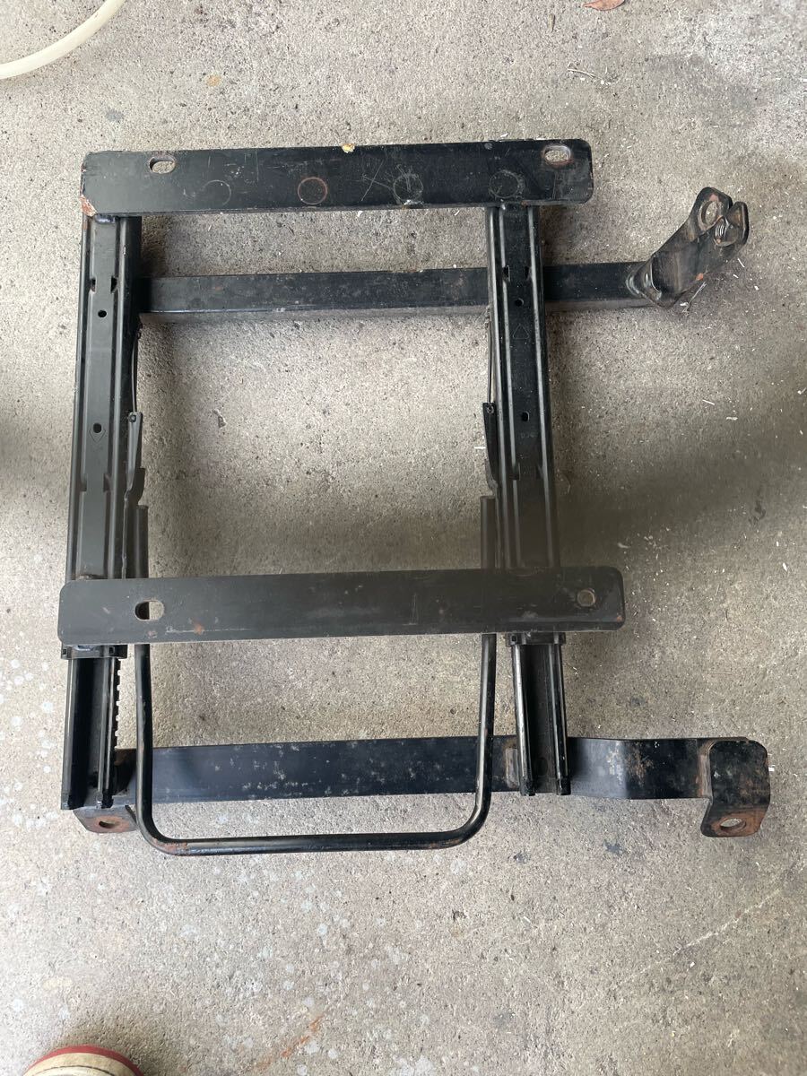 日産シルビア S13 S14 S15 シートレール ブリッド 右側 運転席側 右 拍卖