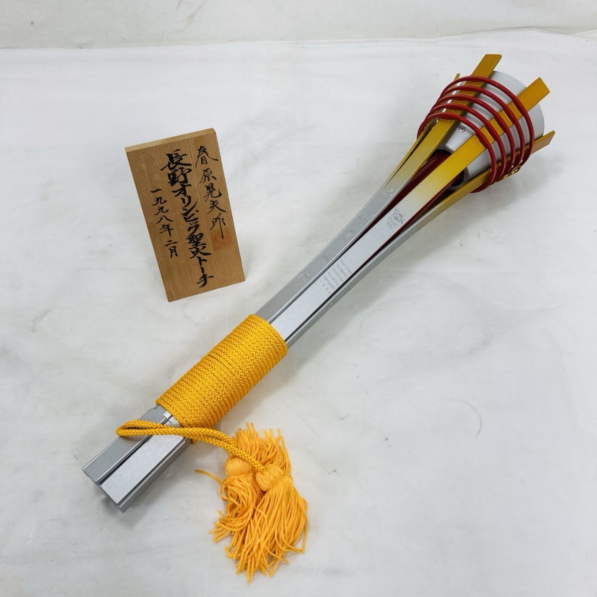 長野五輪 オリンピック 聖火トーチ トーチ HJ-7M0728001拍卖