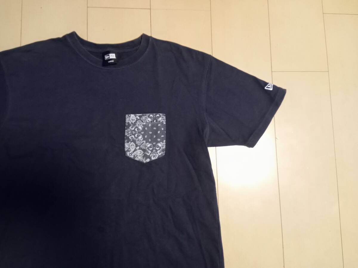 25【NEWERA】ニューエラ Tシャツ 限定モデル Lサイズ バンダナポケット レア物 コレクション出品 拍卖