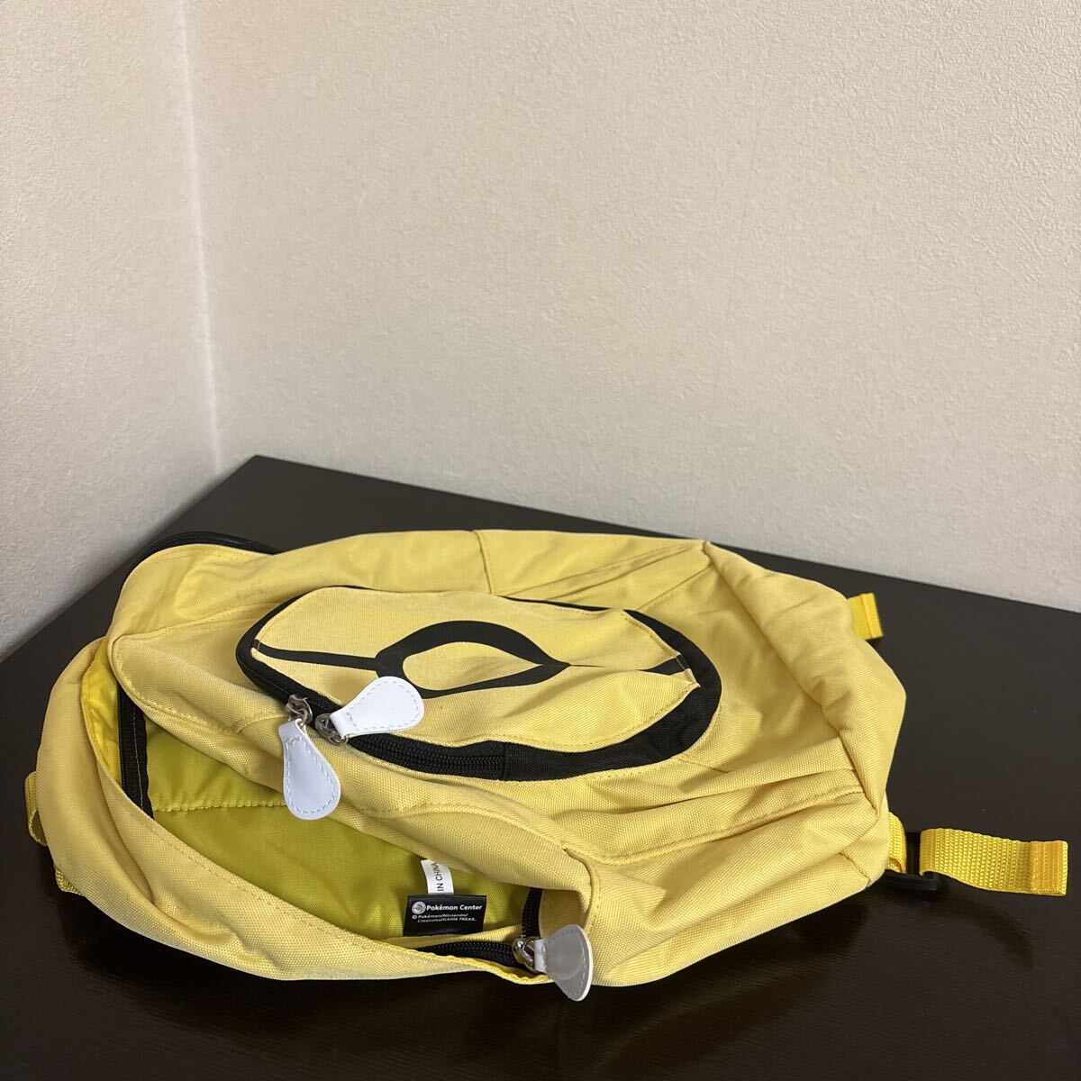 ポケモンセンター モンスターボール リュック 未使用 イエロー 長さ約38cm ポケモン バック拍卖