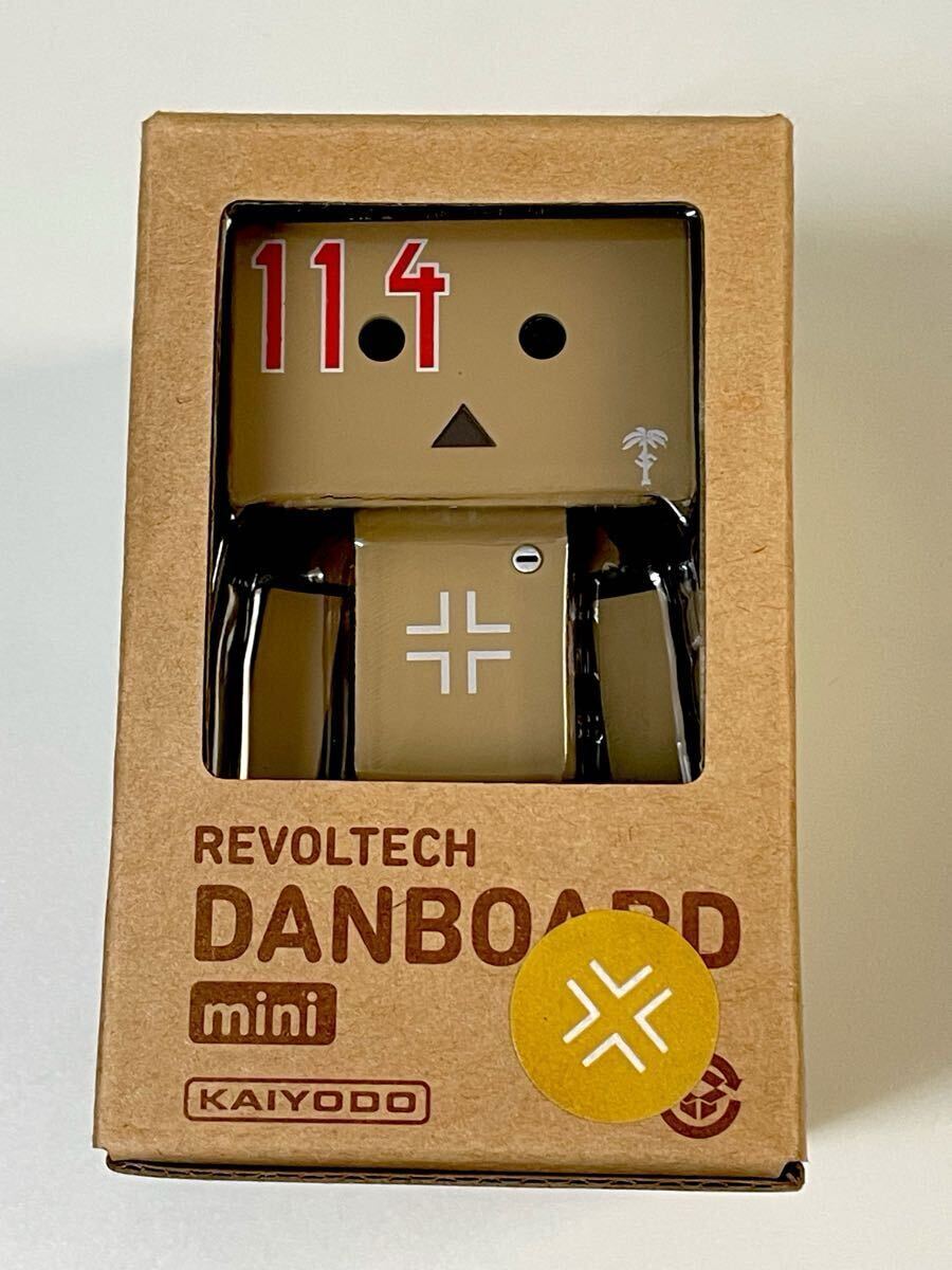 新品 リボルテック ダンボー ミニ コンセプトモデルドイツIII号戦車G型熱帯地仕様 海洋堂 よつばと!拍卖