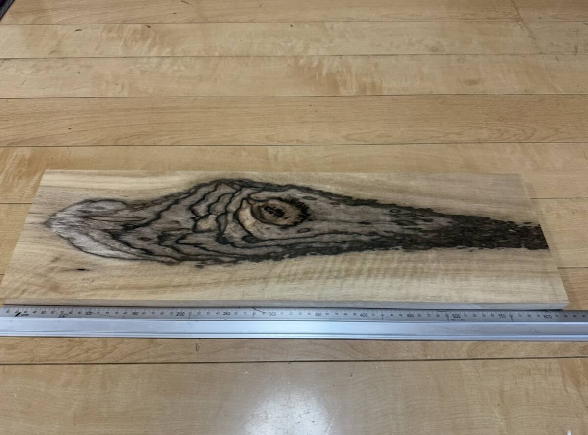 ●銘木 端材 ① ● 黒柿 緑孔雀 孔雀杢 小豆杢 トラ杢 ● 山形県鶴岡市産 ペンブランクなどに拍卖