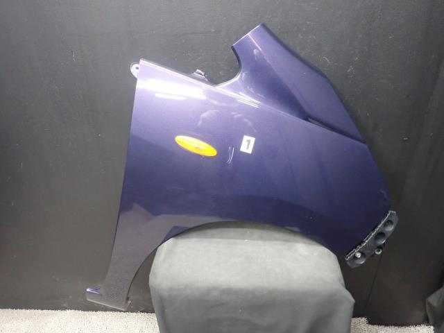 ムーヴ DBA-LA100S 右フロントフェンダー B70 53811-B2291拍卖