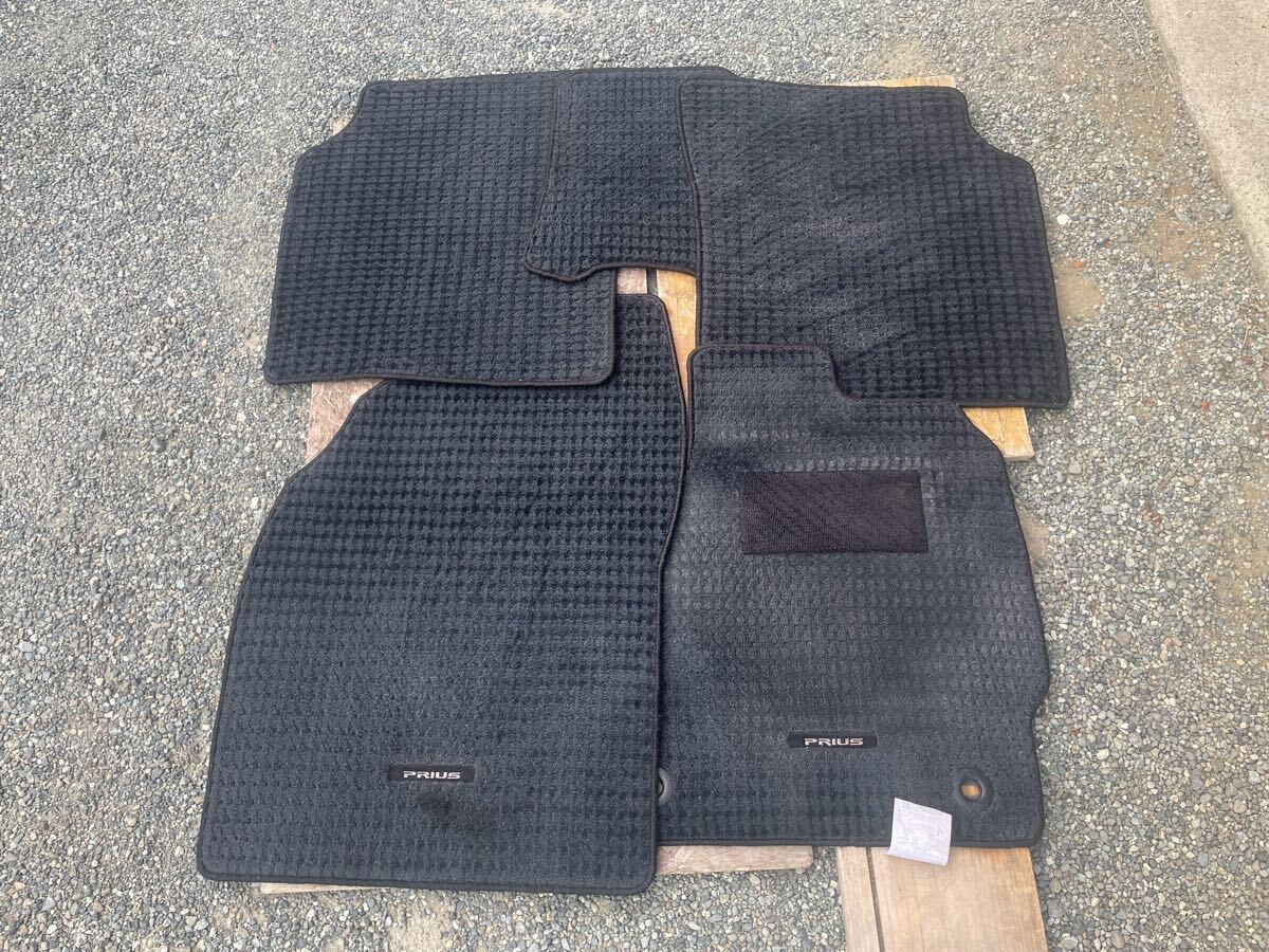 しっかり洗浄してあります トヨタ プリウス ZVW30 純正 フロアマット 1台分 セット拍卖