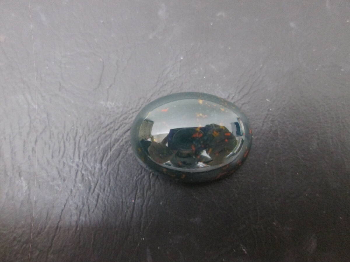 (86)☆ブラッドストーン ルース 16.862ct 天然クォーツ(多結晶質) サイズ約20.1×15.1×7.6mm 中央宝石研究所 ソーティング付き拍卖