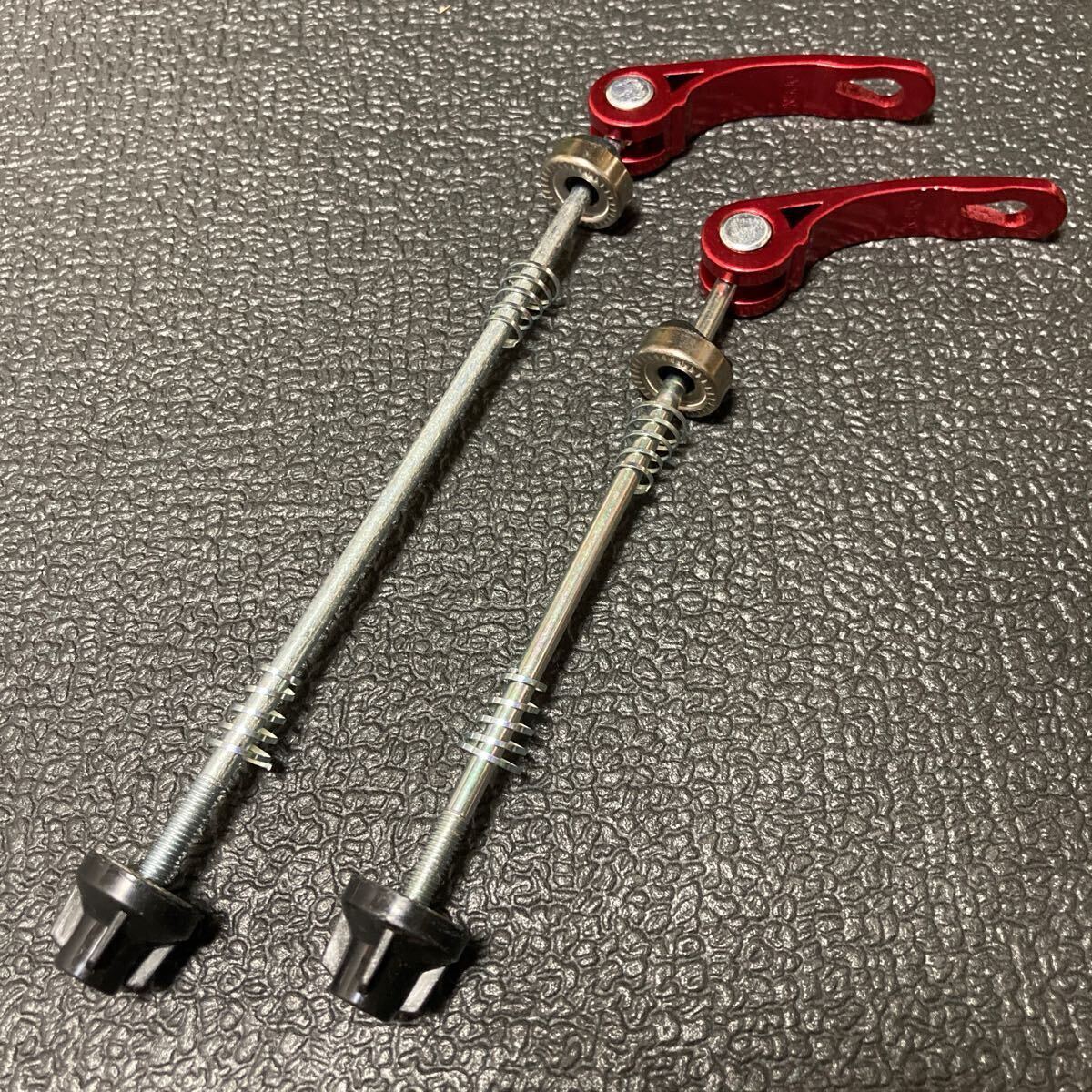 ☆ 新品!! 自転車 QR クイックリリース 前後セット レッド ☆拍卖