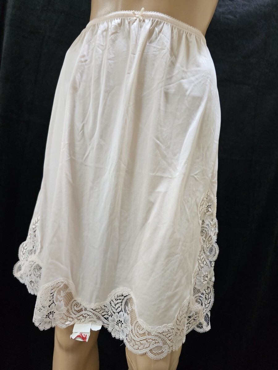 ΣC339★シャルレとろみペチコート L拍卖