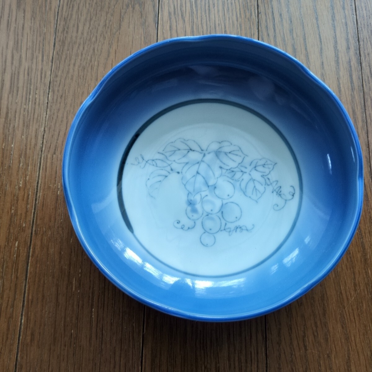 たち吉 好きな方 タチキチ たち吉 葡萄柄 深皿 盛鉢 鉢 食器 料理 サラダボウル レトロ拍卖