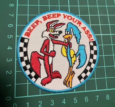 アイロン 接着 刺繍 ワッペン ★ コヨーテ ロードランナー 丸型 青淵★車 バイク オイル つなぎ 工具 メンテナンス 道具拍卖