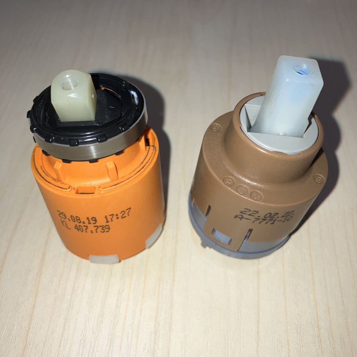 水栓カートリッジ メーカー、型番不明 2個セット拍卖