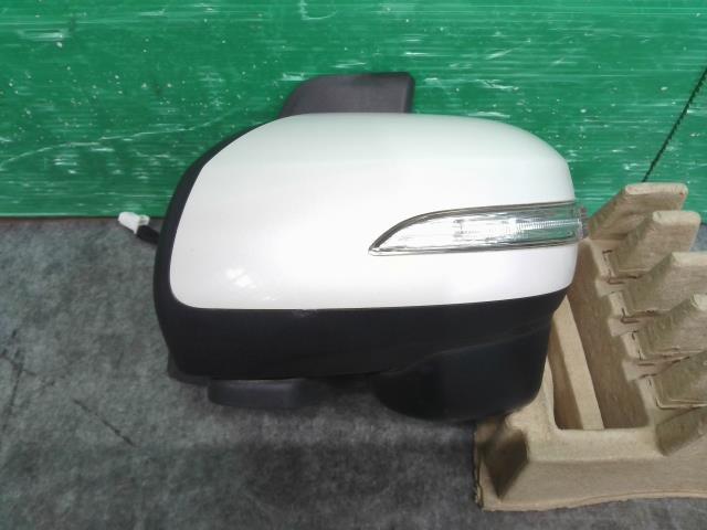 タント DBA-LA600S 左ドアミラー カスタムRS トップエディションSA 87940-B2K90拍卖