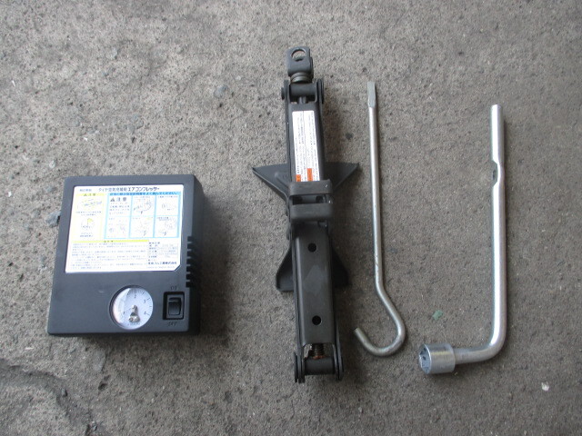 AZワゴン ジャッキ 空気入れ MJ23S ワゴンR拍卖
