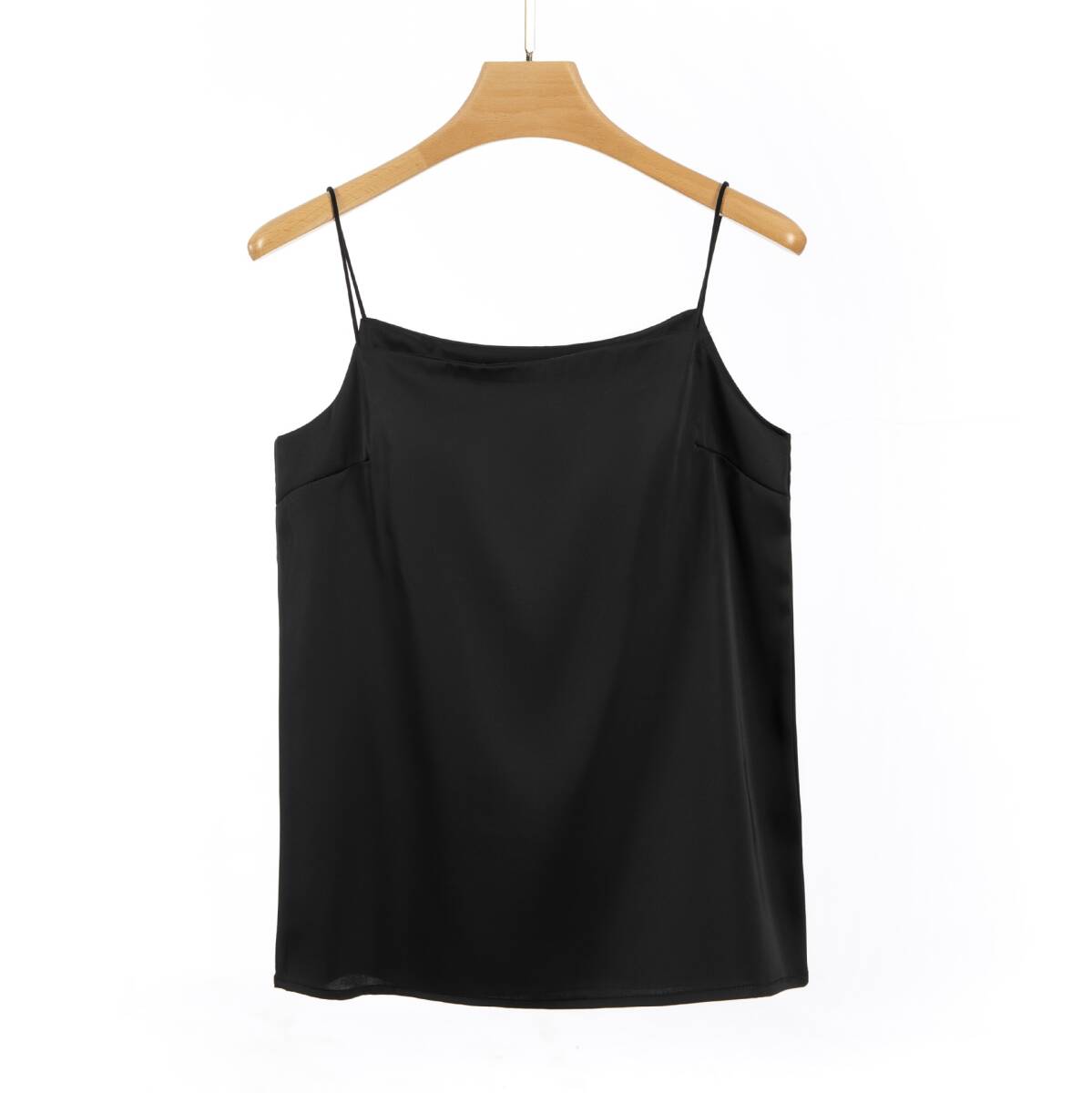 カップ付きタンクキャミ ブラトップ キャミソール サテン 下着 インナー サテンキャミソール レディース ブラ不要 ブラック M拍卖