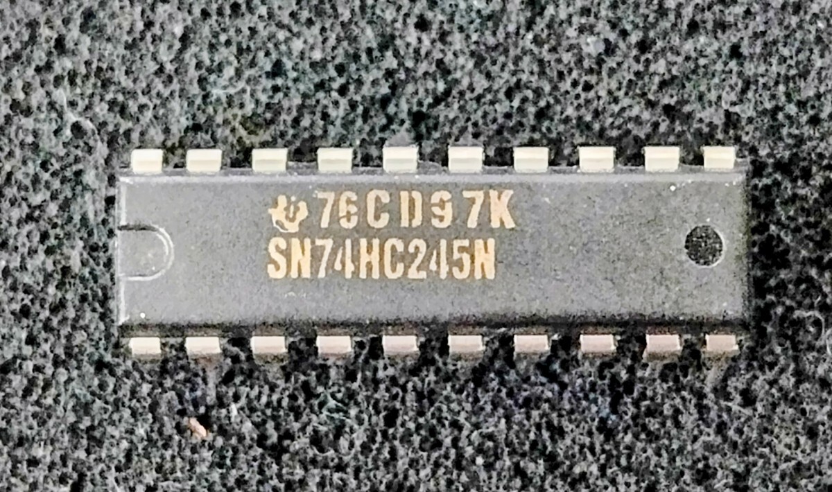 SN74HC245N TI製 8回路双方向スリーステートバッファ 高速 CMOS IC拍卖