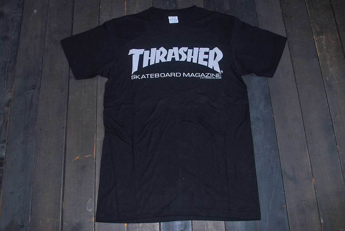 ATT2★形とても良い!★おしゃれなTシャツ★黒/ブラック/★М★倉庫保管の未使用品★存在感抜群!★半袖Tシャツ★シルエット抜群!拍卖