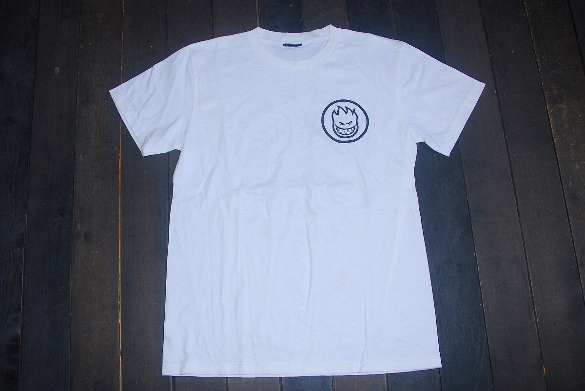 ATT17★形とても良い!★おしゃれなTシャツ★白・ホワイト★М★倉庫保管の未使用品★存在感抜群!★半袖Tシャツ★シルエット抜群!拍卖