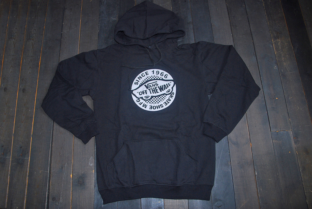 ATT45★形とても良い!★おしゃれなパーカー★黒・ブラック/他サイトでも出品中★早い者勝ち!美品★存在感抜群!★シルエット抜群!拍卖