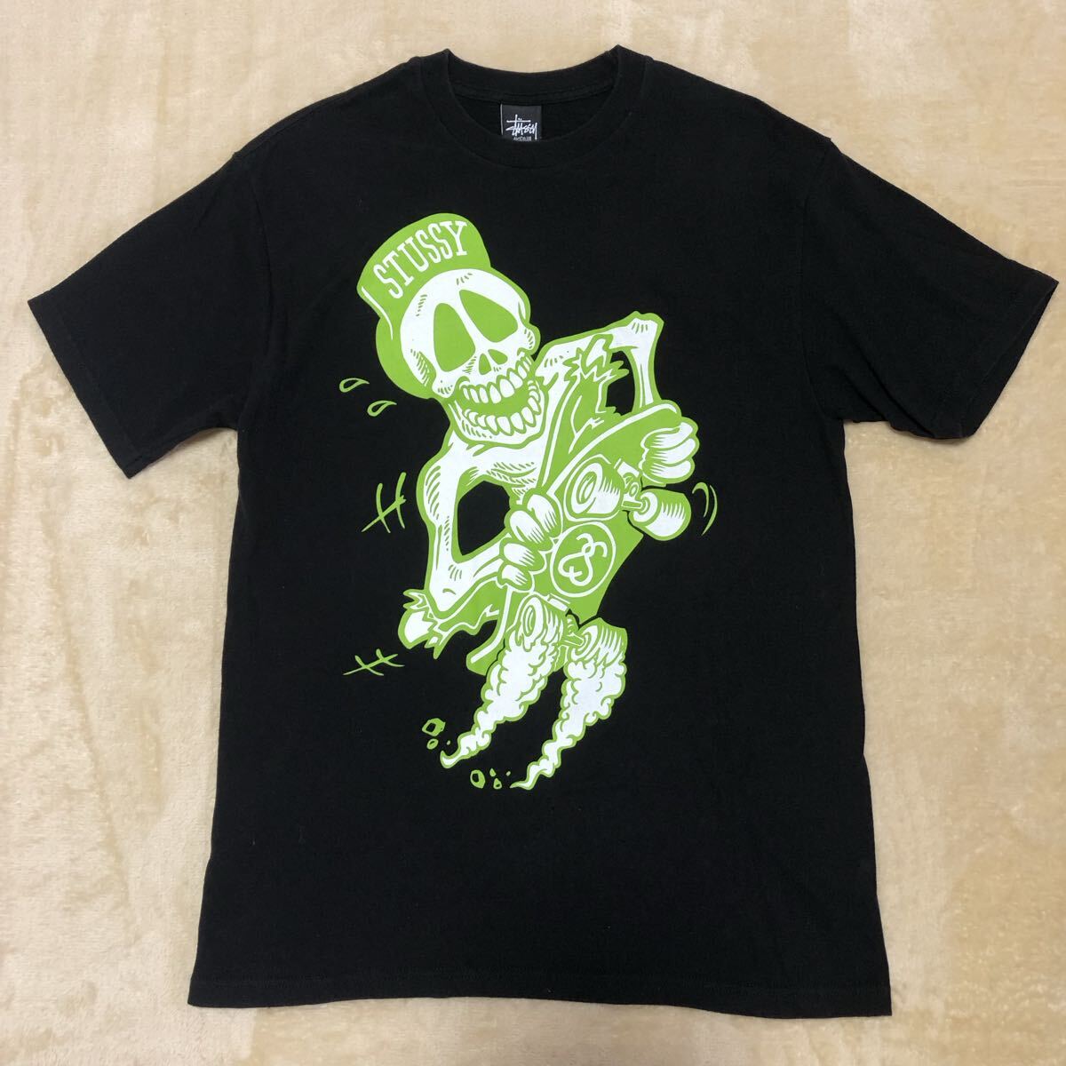 【STUSSY】半袖綿Tシャツ《M》拍卖