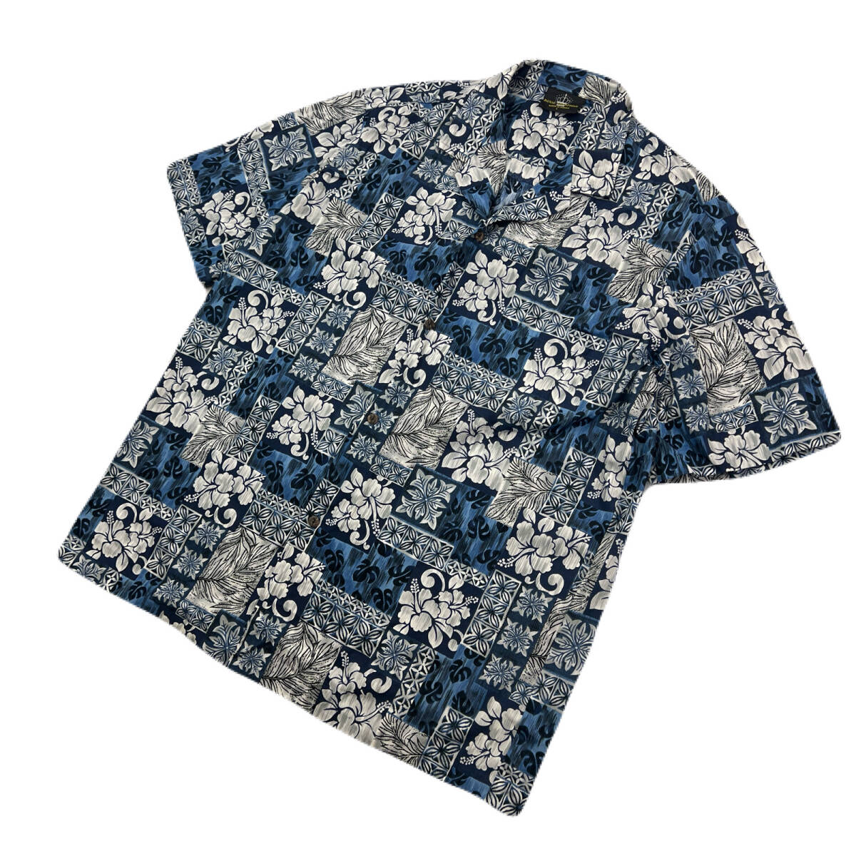 ロイヤルクリエイションズ アロハシャツ かりゆし ネイビー系 メンズ Lサイズ 【 ゆったり着られる♪ 】 ROYAL CREATIONS ●M380拍卖