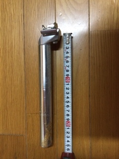 USED中古 アルミシートポスト 28.8径×約250mm (最大有効長約170mm)約330g クロスバイクなど 定形外郵便¥660で全国一律発送!拍卖