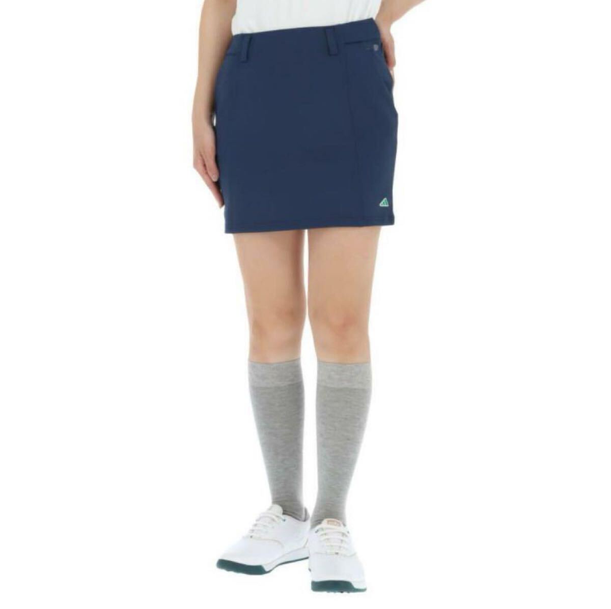 送料無料 新品 adidas GOLF PLAY GREEN ストレッチスカート拍卖