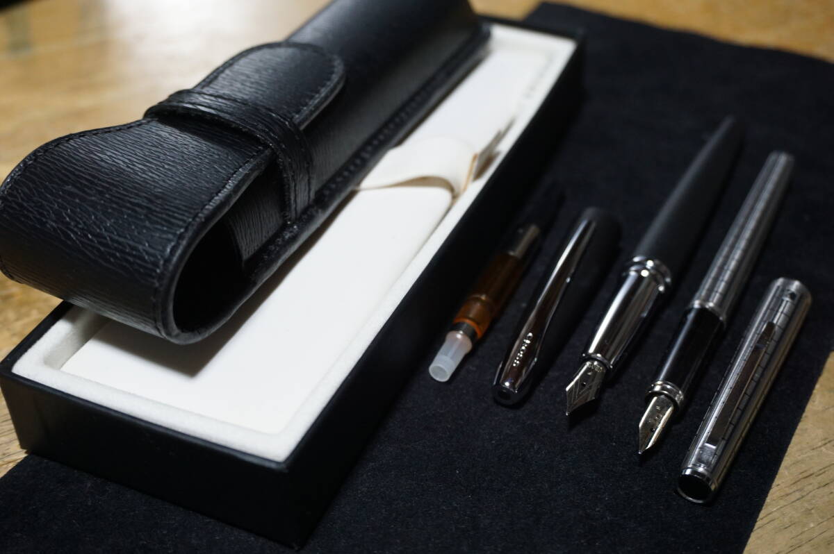 美品”K14WG.プラチナ・CROSS.万年筆+革ペンケース”拍卖