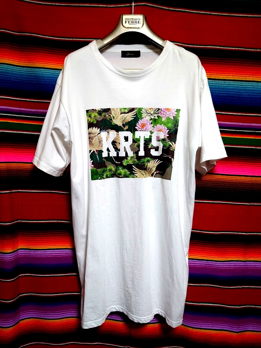 24karats トゥエンティーフォーカラッツ KRTSボックスロゴ オリエンタル プリント デザイン Tシャツ 美品 XLサイズ ホワイト グリーン 鶴拍卖