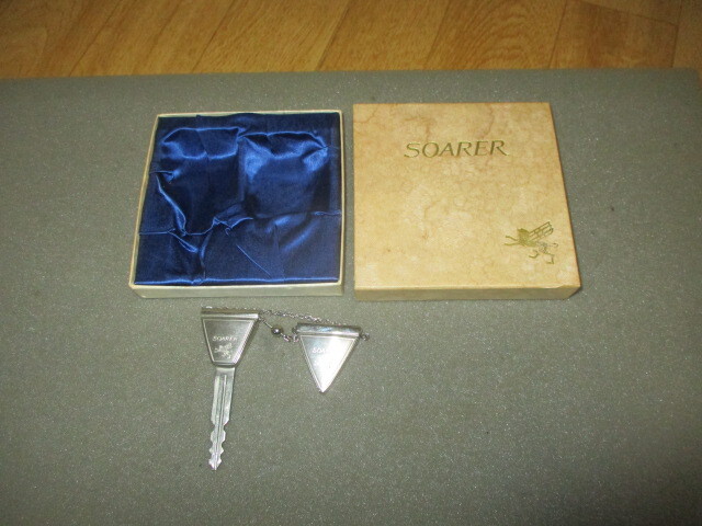 トヨタソアラ・SOARA 最初期 エンブレム型・キーホルダー・使用済みオプションキー 美中古 Mz10.12・20 ブランクキー拍卖